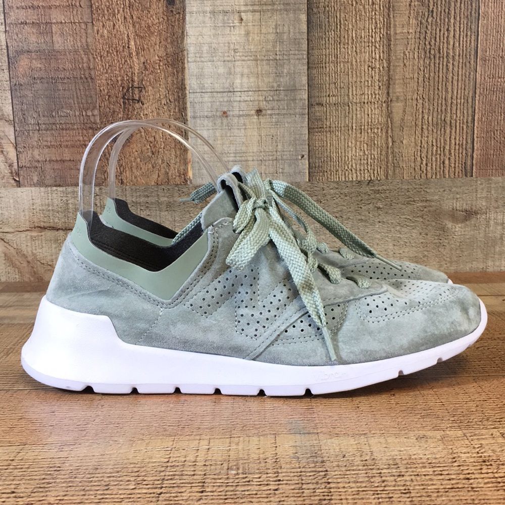 New Balance Green Suede Sneakers Mens 7 Lace Up Athletic Shoes